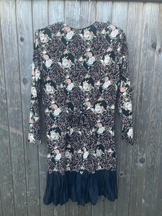 80’s coquette dress - Picture 5 of 9